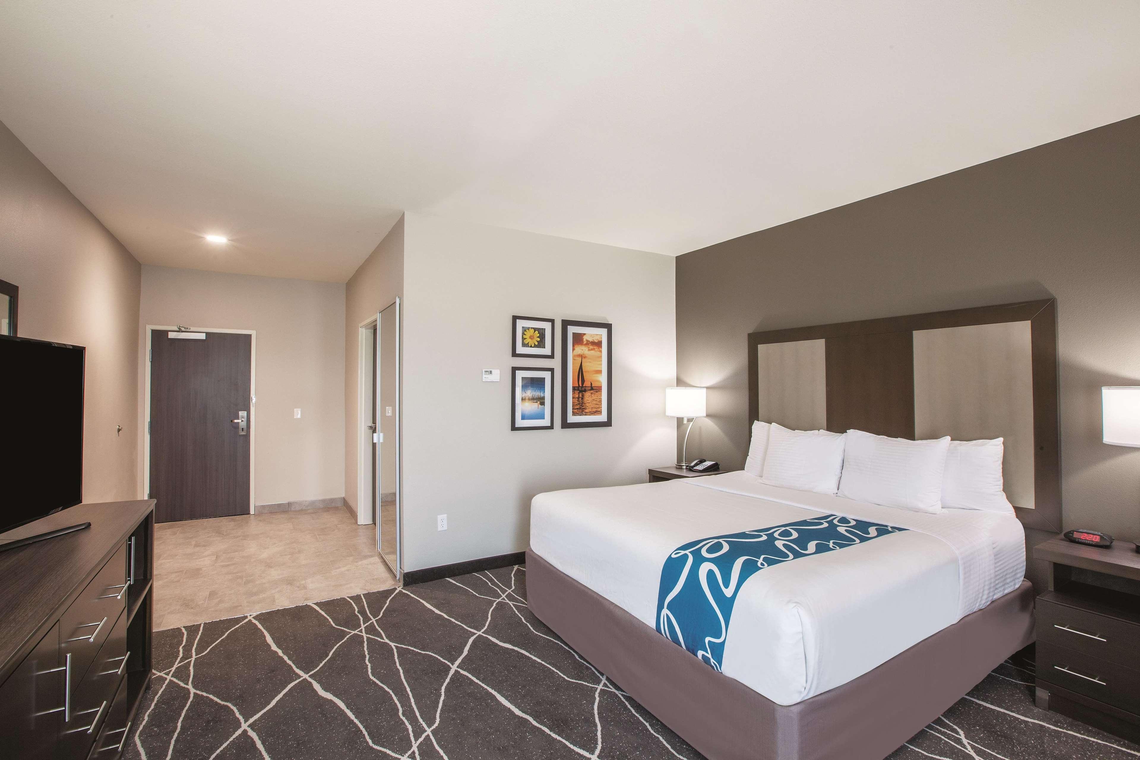 Готель La Quinta By Wyndham Tulsa Брокен-Ерров Екстер'єр фото