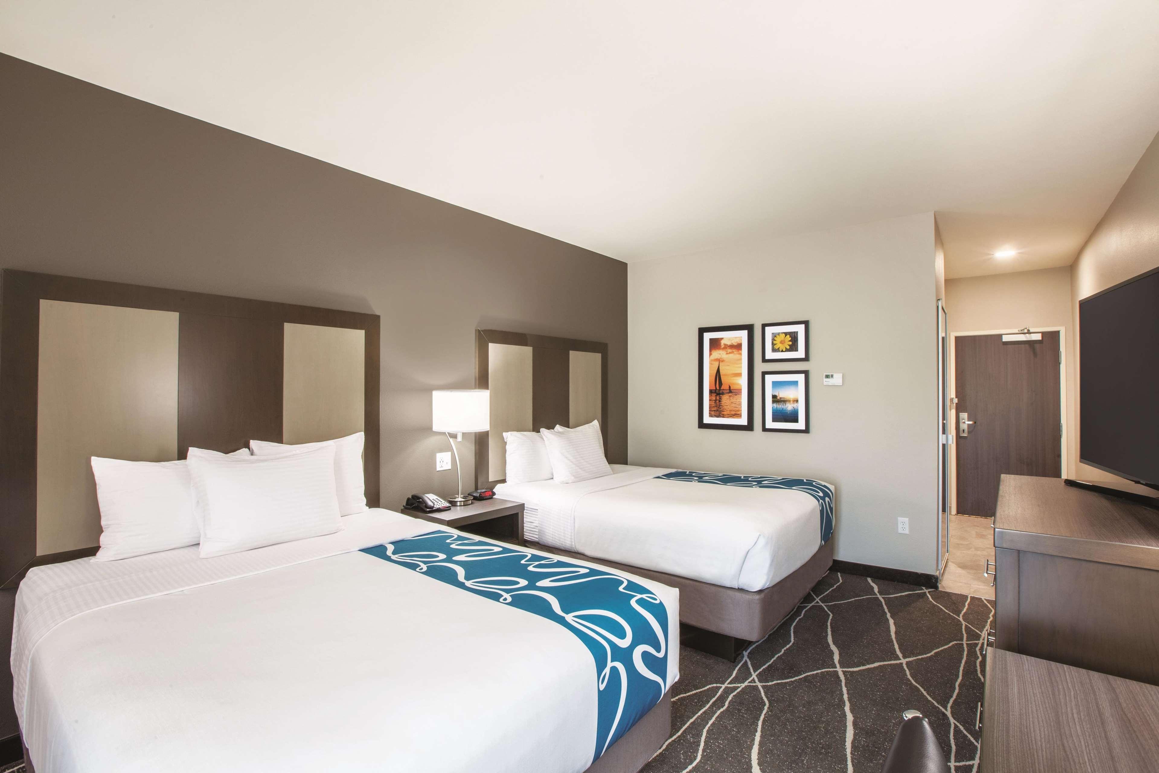 Готель La Quinta By Wyndham Tulsa Брокен-Ерров Екстер'єр фото